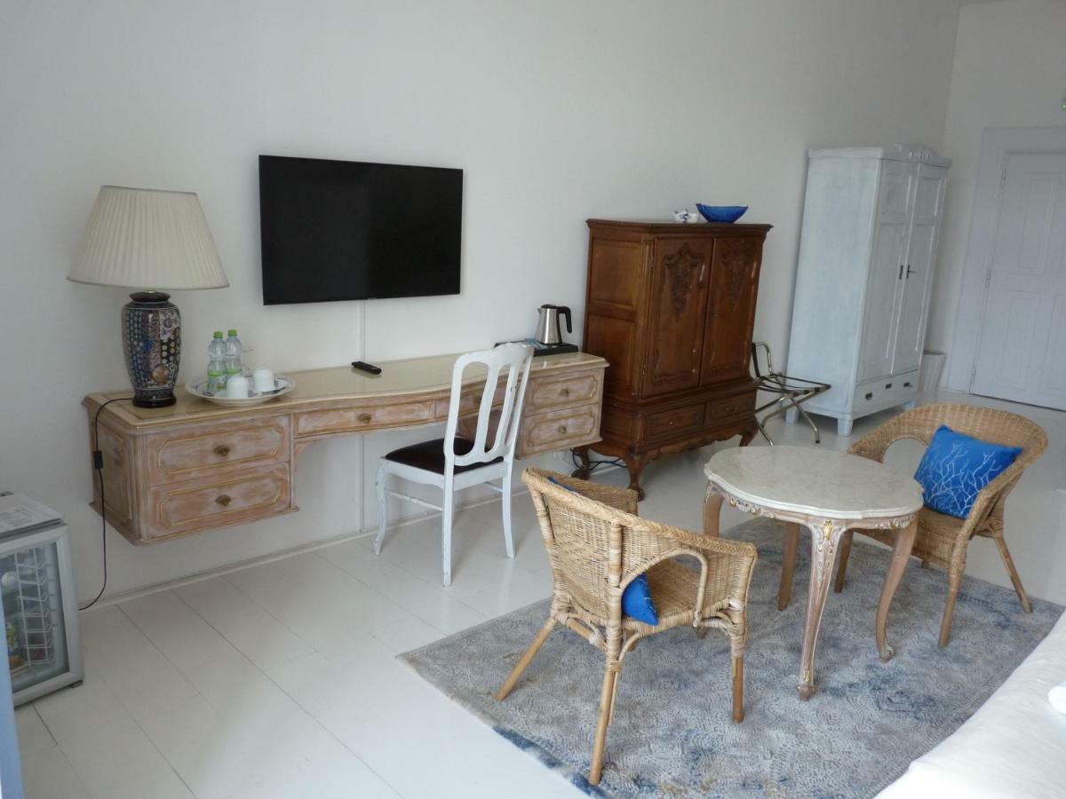 Zámek Napajedla Hotel Kültér fotó